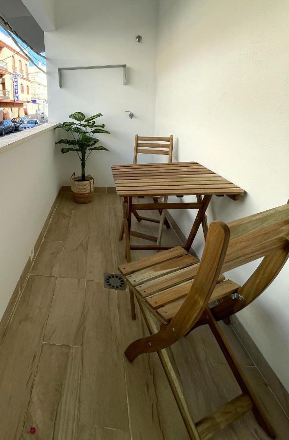 Slowhome Apartment *